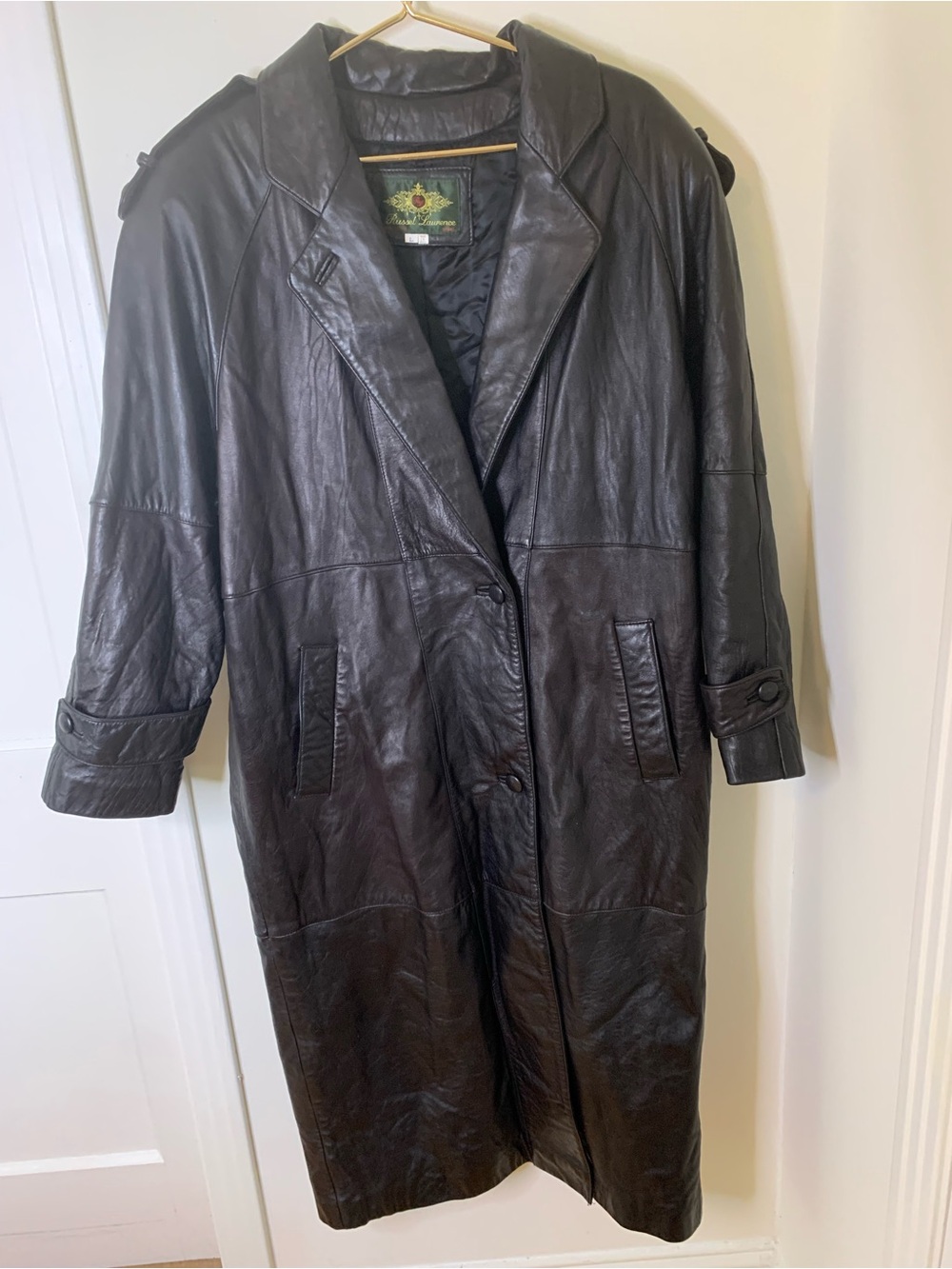 Coat leather duster men’s sz Large black button up by Russel Laurence